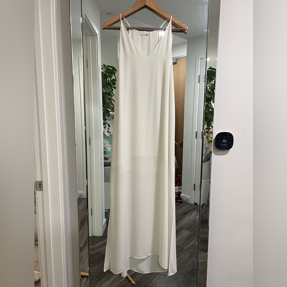 Eight sixty dress long white size smalll